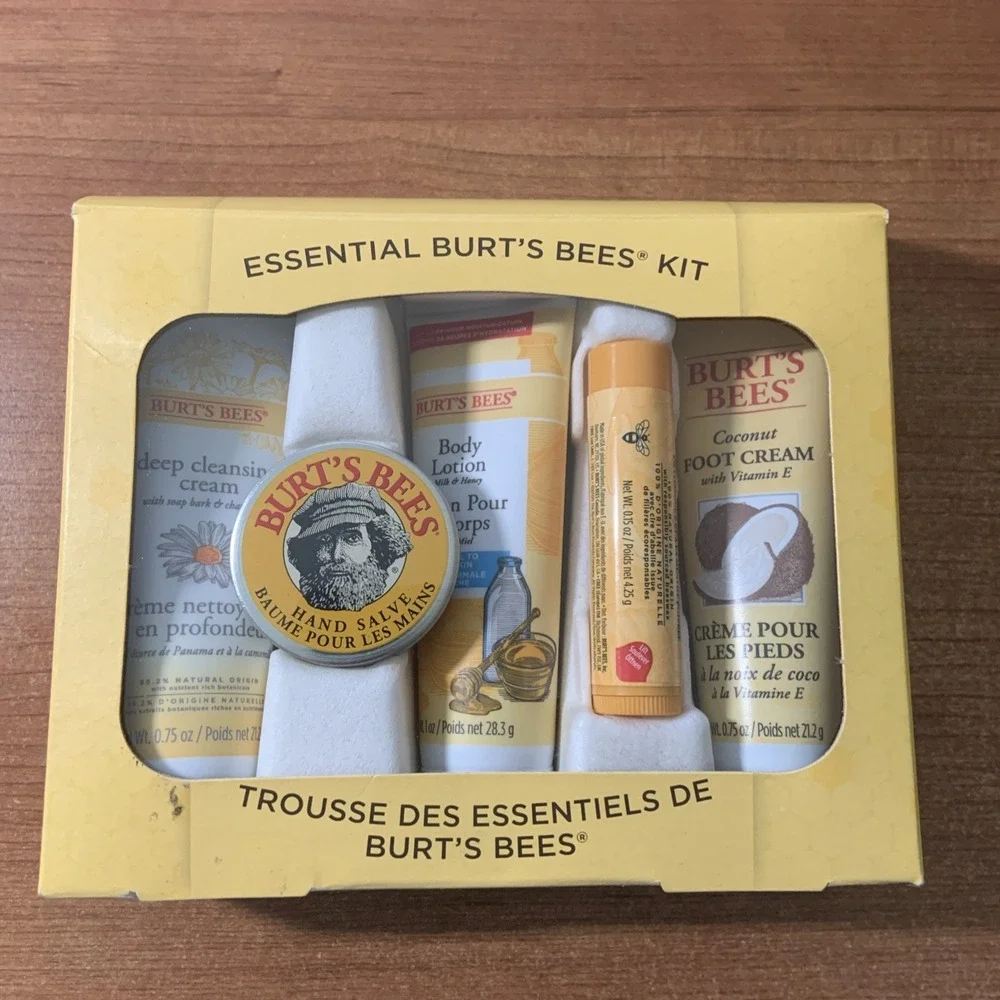 Burt's Bees Essential Gift Set 5 Travel Size Products Lip Balm Lotion Foot Cream